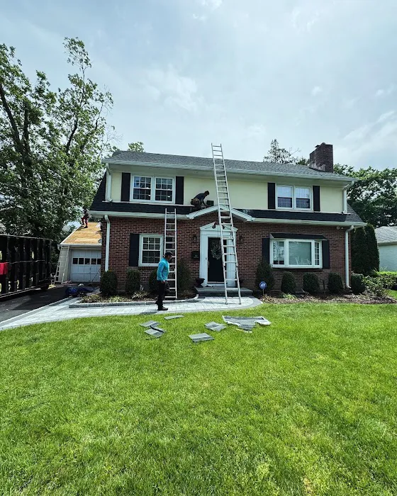 Black Fox Roofing Picture 1