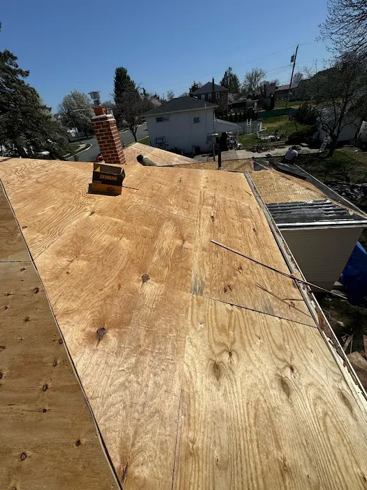 Stuart Roofing Siding & Gutters Picture 3