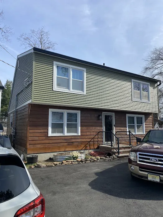 Twin Roofing & Siding Picture 5