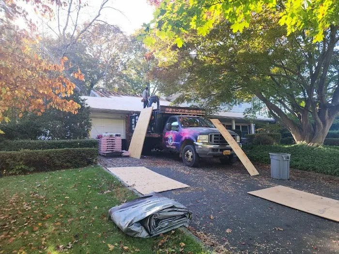 Universal Roofing & Chimney Of Li Inc. Picture 8