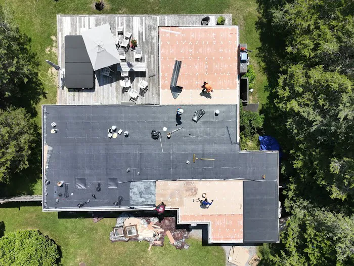 Safeway Construction & Roofing Picture 7