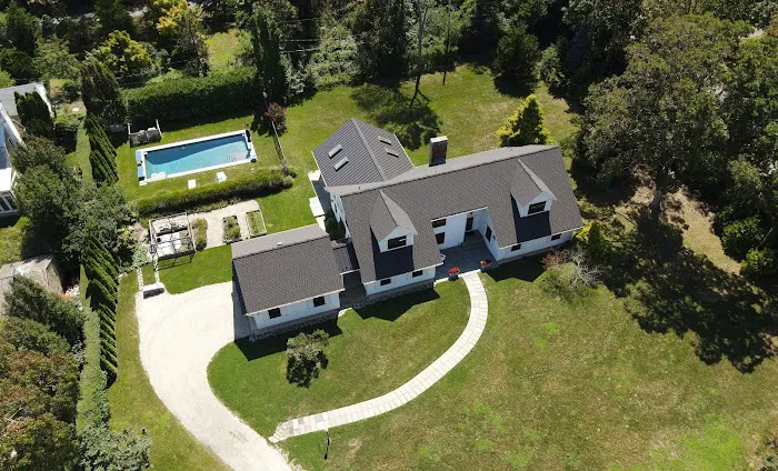 Chandelle Roofing Picture 5