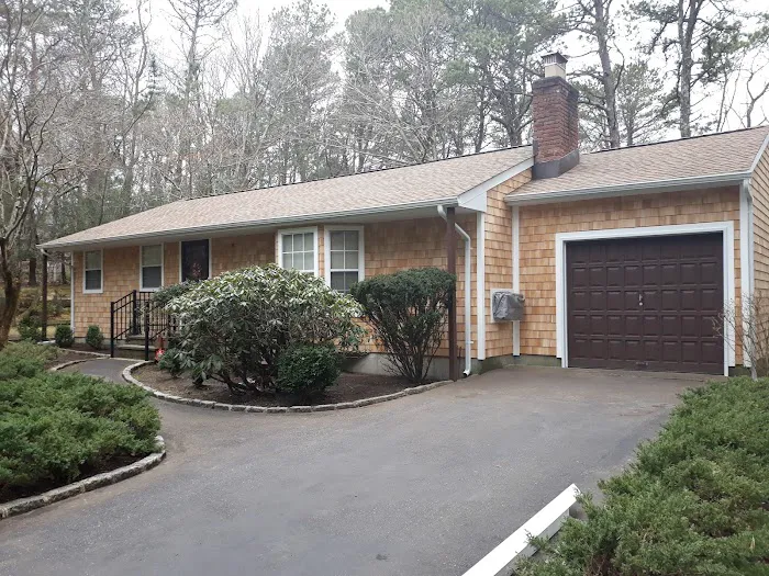 Long Island Roofing and Siding Picture 1