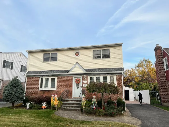 King Quality Roofing and Siding Picture 2