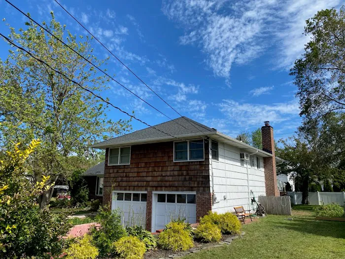 King Quality Roofing and Siding Picture 7