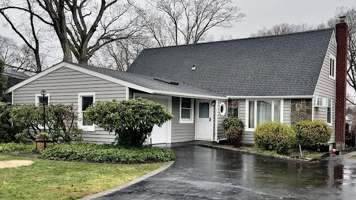 King Quality Roofing and Siding Picture 10