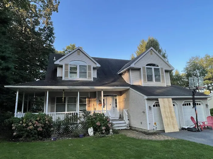 Safeguard Roofing Picture 1