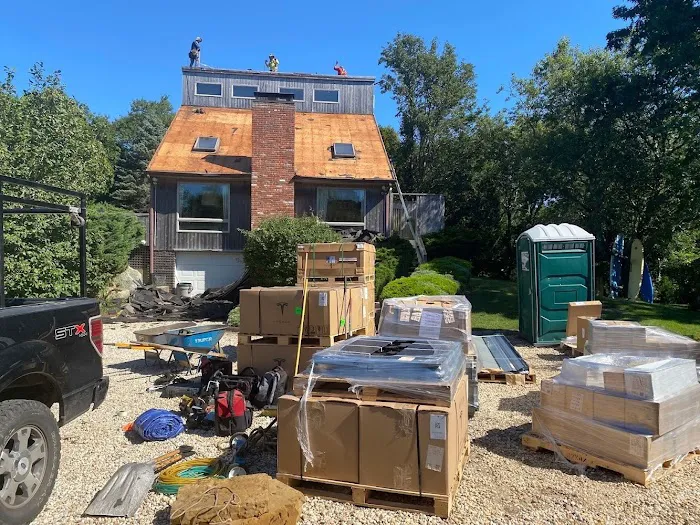 HOGAN ROOF Picture 4