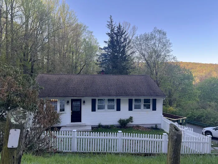 Gunner Roofing Picture 3