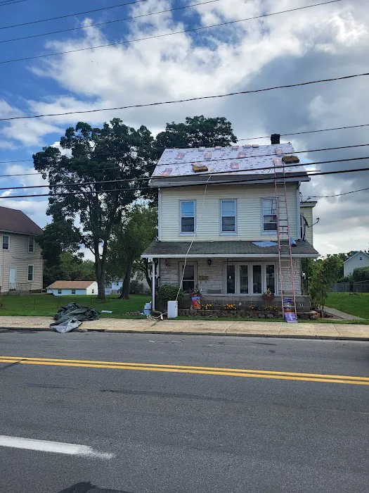 Munz Roofing and Siding Picture 6