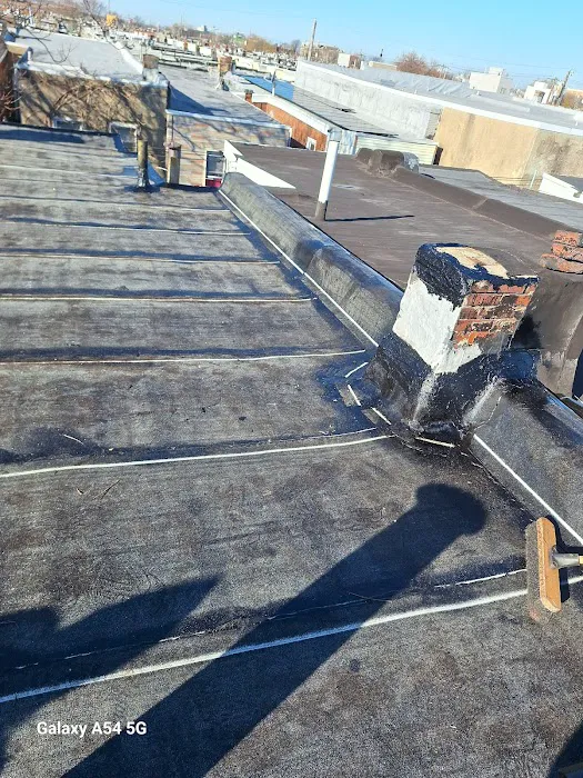 Moore and Sons Roofing and Contracting Picture 1