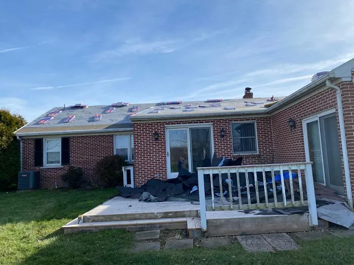 G&K GUTTERS&ROOFING LLC Picture 8