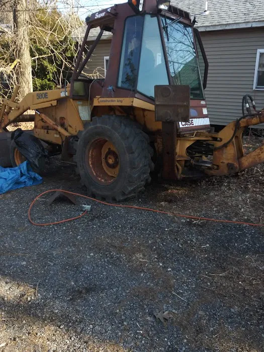 Lobb's Roofing & Siding Picture 1