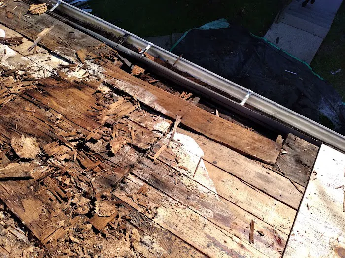 Allesson Roofing & Siding Picture 3