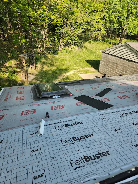 Allesson Roofing & Siding Picture 9