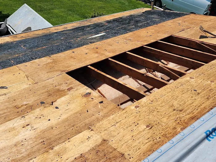 Allesson Roofing & Siding Picture 10