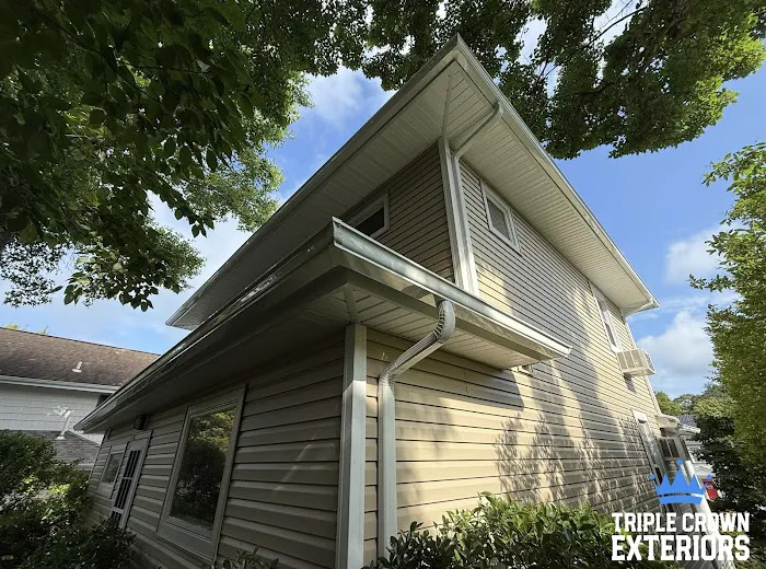 Triple Crown Exteriors Picture 5