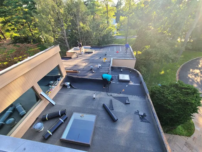 HK Builders Corp: Roofing Company Suffolk County Picture 5