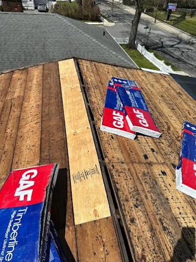 HK Builders Corp: Roofing Company Suffolk County Picture 3