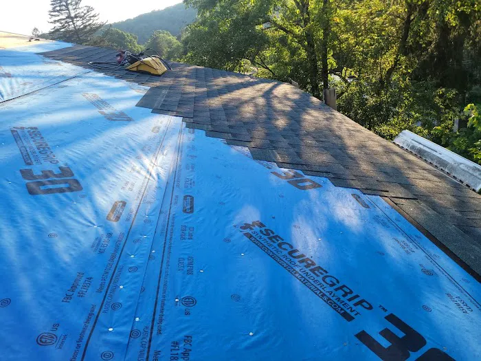 Storm Guard Roofing, LLC Picture 2