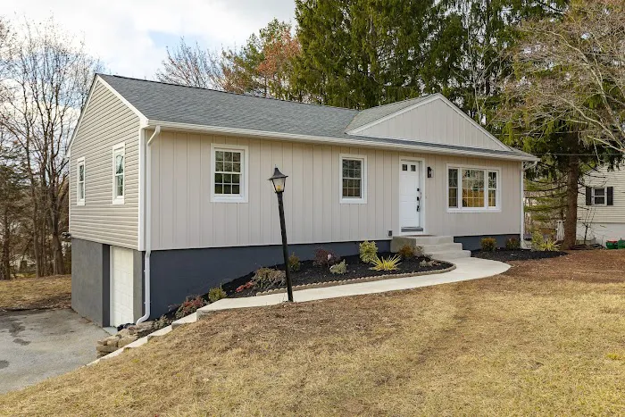 Upstate Roofing and Siding Picture 2