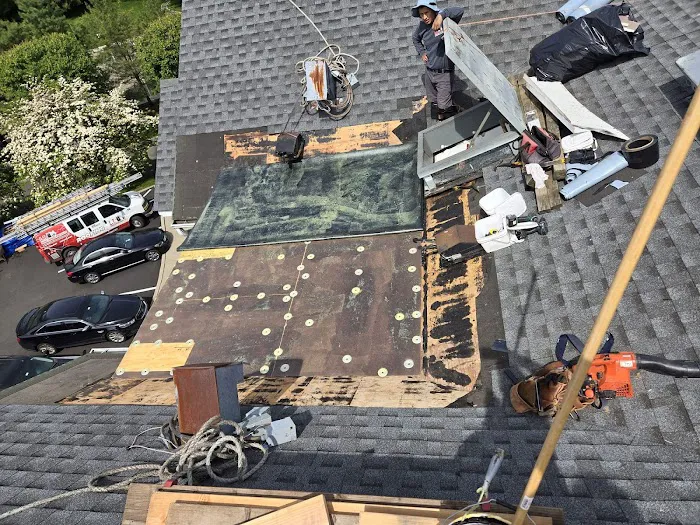 LT Home Improvement llc Picture 9