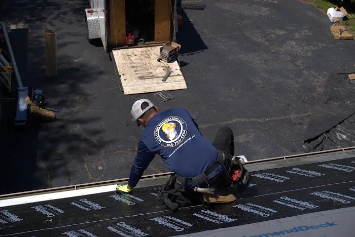 Eagleview Restoration LLC Roofing and Siding Experts Picture 2