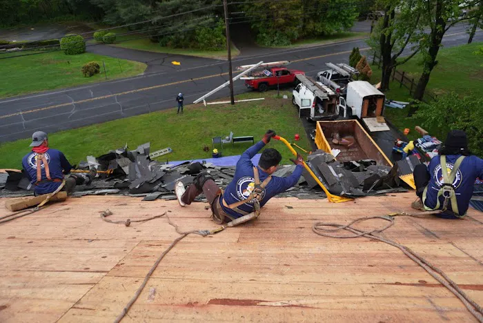 Eagleview Restoration LLC Roofing and Siding Experts Picture 1