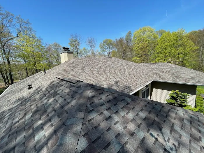 RK Roofing Picture 1