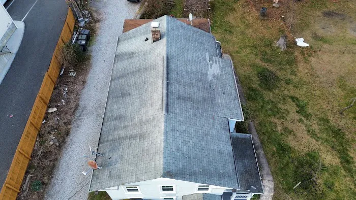 Roofing y Siding Services in Connecticut Picture 6