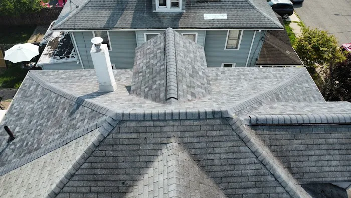 Davinci Roofing-Gutters Picture 3