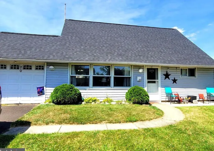 Affordable Levittown Roofs Picture 3