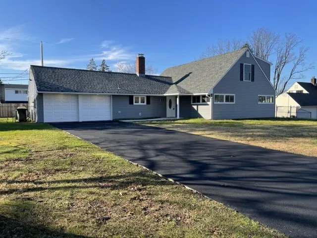 Coia Roofing & Siding Picture 2