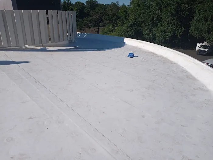 Diaz Kinsman Service Co Picture 2