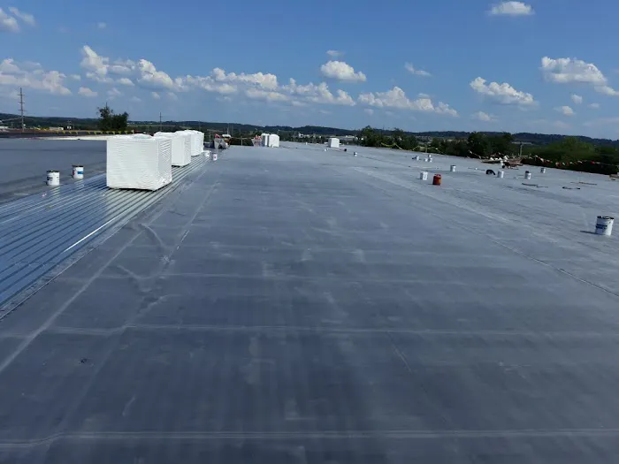 Diaz Kinsman Service Co Picture 4