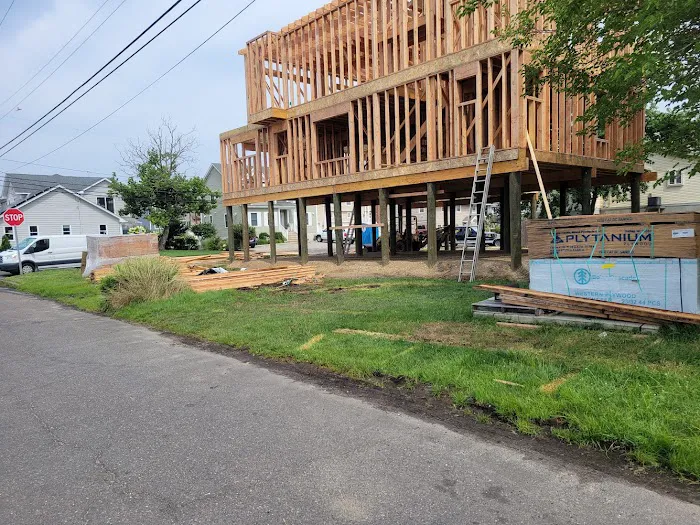 Newman Building Picture 2