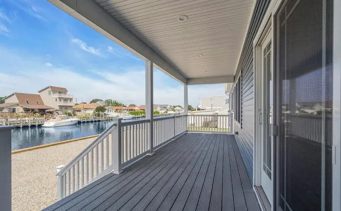 Newman Building Picture 4