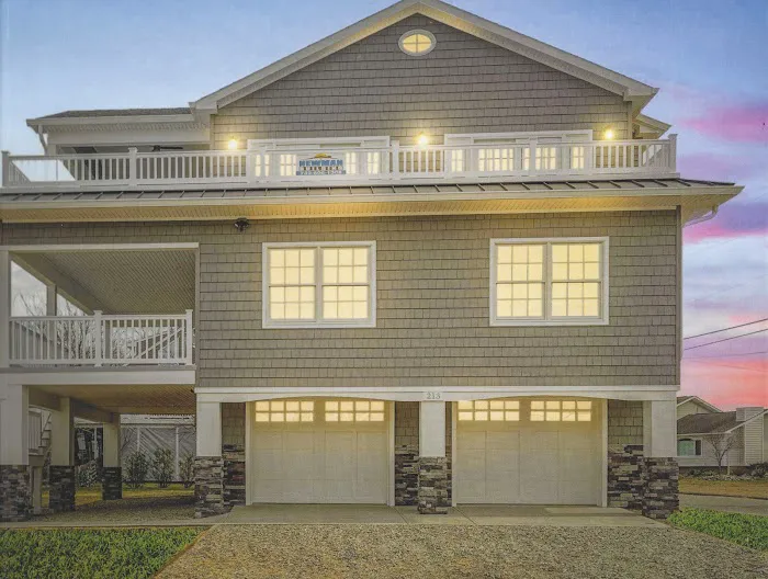 Newman Building Picture 6