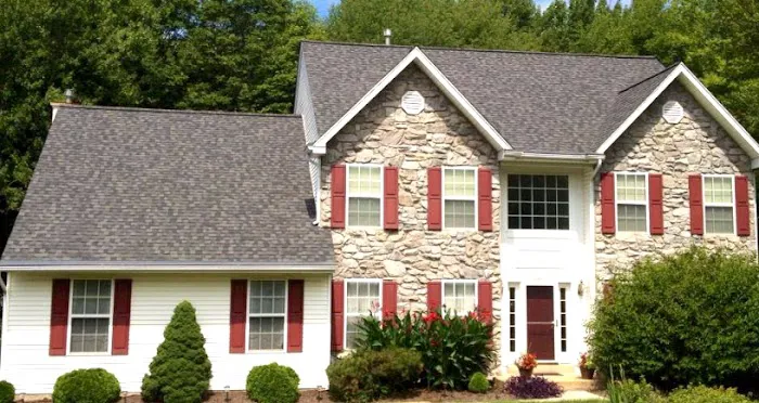 Impriano Roofing & Siding Inc. Picture 3