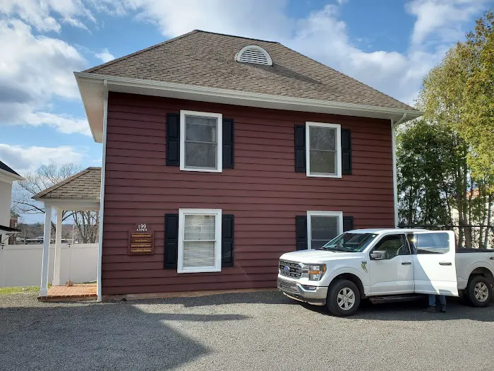 D-town Exteriors Picture 7