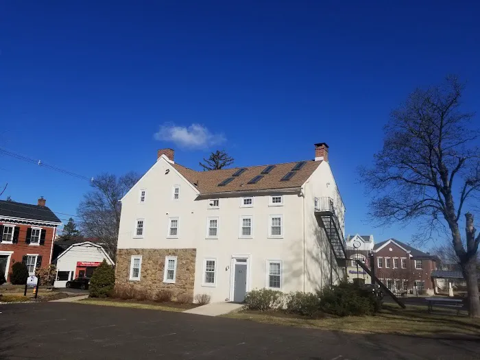 D-town Exteriors Picture 6