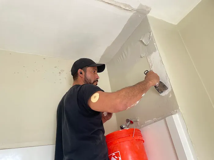 K&M Roofing and General Construction Picture 8