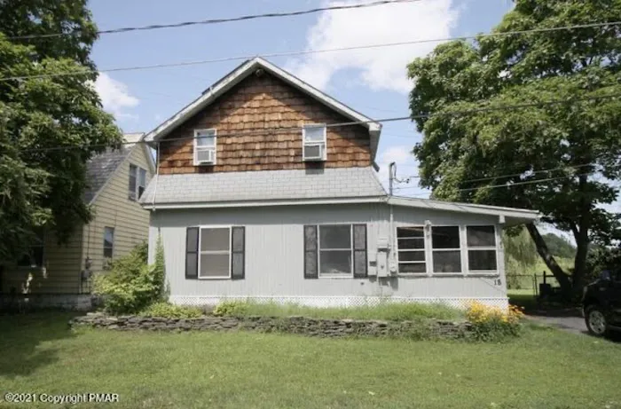 Lema & Rojas Roofing And Siding Llc Picture 2