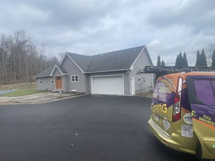 Simonsays roofing Picture 1