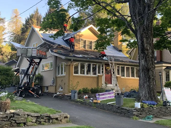 Overmyer Roofing Picture 1