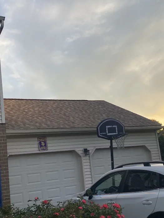 Bernard & Sons Roofing Picture 4