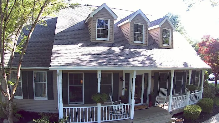 Bernard & Sons Roofing Picture 9