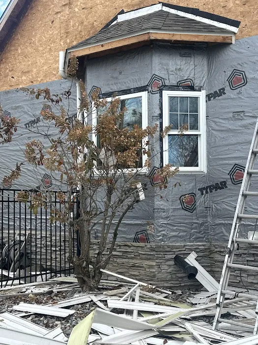 LJ Roofing And Siding LLC Picture 3