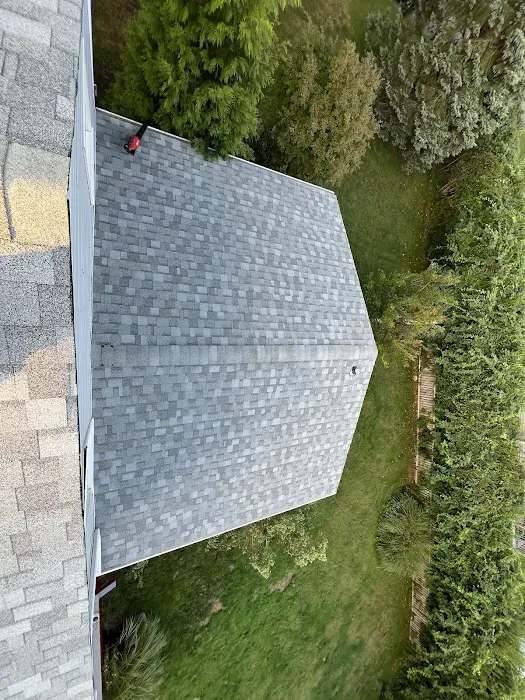 Six G's Roofing Contracting Corporation Picture 3