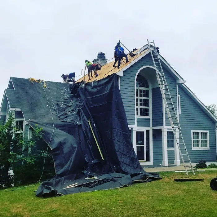 Rabbit Roofing Roof Repairs East Hampton NY Picture 1